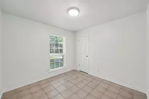 1 Pineash Ct, The Woodlands, TX 77381 - Photo 12