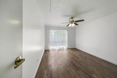 248 E Castle Harbour Drive, Friendswood, TX 77546 - Photo 24
