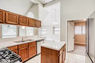 1055 Margate Dr, Pearland, TX 77584 - Photo 8