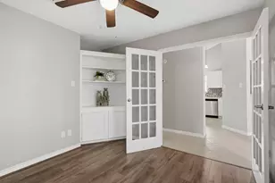 2019 Creek Valley Ln, Sugar Land, TX 77478 - Photo 14