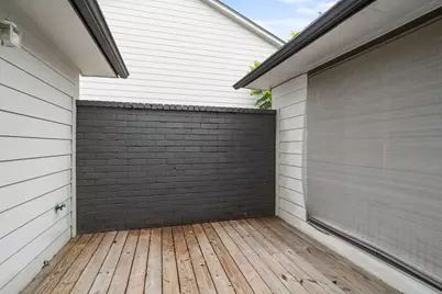 2019 Creek Valley Lane, Sugar Land, TX 77478 - Photo 12