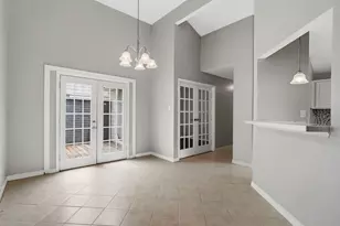 2019 Creek Valley Ln, Sugar Land, TX 77478 - Photo 10