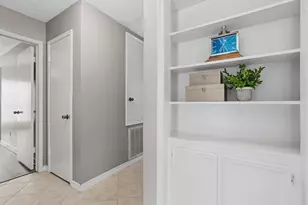 2019 Creek Valley Ln, Sugar Land, TX 77478 - Photo 22