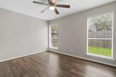2019 Creek Valley Lane, Sugar Land, TX 77478 - Photo 20