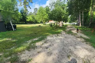 17514 Grove Ln, New Caney, TX 77357 - Photo 2