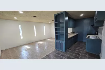 206 Raymac Street #3, Houston, TX 77037 - Photo 4