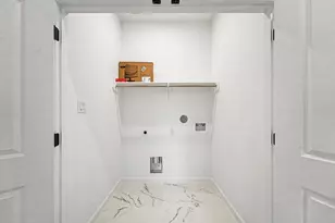 5034 Pershing St, Houston, TX 77033 - Photo 10