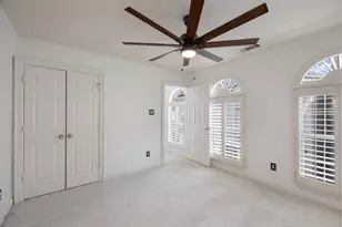 710 Jackson Hill St, Houston, TX 77007 - Photo 18