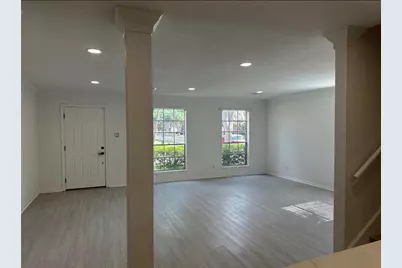 14401 Misty Meadow Ln, Houston, TX 77079 - Photo 2