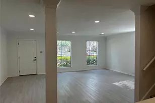 14401 Misty Meadow Ln, Houston, TX 77079 - Photo 2