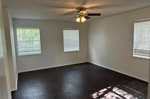 14401 Misty Meadow Ln, Houston, TX 77079 - Photo 12