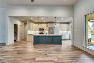 18005 Cindy Ln, Conroe, TX 77302 - Photo 12