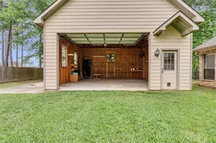 18005 Cindy Ln, Conroe, TX 77302 - Photo 44
