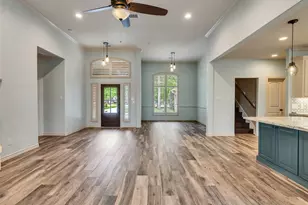 18005 Cindy Ln, Conroe, TX 77302 - Photo 14