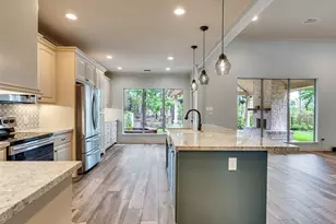 18005 Cindy Ln, Conroe, TX 77302 - Photo 16