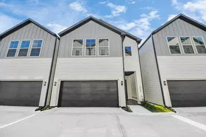 2434 & 2432 Harrington Street, Houston, TX 77026 - Photo 2