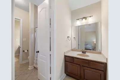 34 Danby Place, The Woodlands, TX 77375 - Photo 8