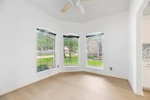 18318 Alemarble Oak St, Cypress, TX 77429 - Photo 2