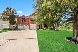7819 Heron Lakes Dr, Houston, TX 77064 - Photo 4