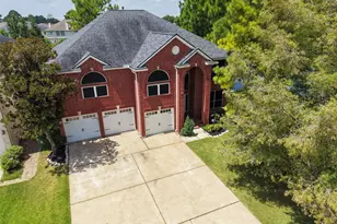 7819 Heron Lakes Dr, Houston, TX 77064 - Photo 4
