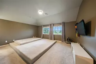 7819 Heron Lakes Dr, Houston, TX 77064 - Photo 36