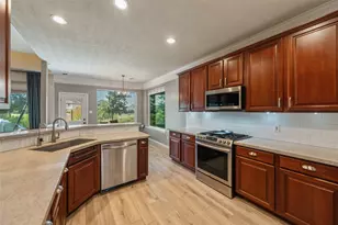 7819 Heron Lakes Dr, Houston, TX 77064 - Photo 18