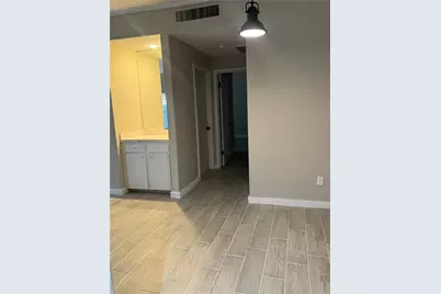706 Bering Drive #103, Houston, TX 77057 - Photo 10