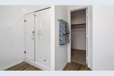 7606 Inwood Grove Lane, Houston, TX 77088 - Photo 16