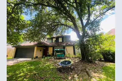 118 Driftwood Drive, Lake Jackson, TX 77566 - Photo 1