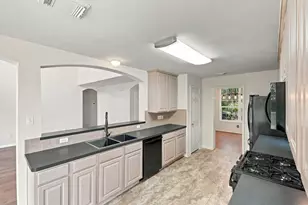 10 Orchid Grove Pl, Conroe, TX 77385 - Photo 12