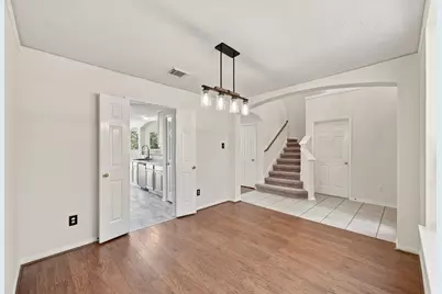 10 Orchid Grove Place, Conroe, TX 77385 - Photo 6