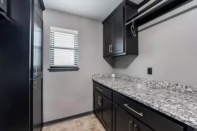479 Cherry Hills Drive, Huntsville, TX 77340 - Photo 20