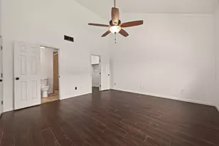180 April Point Dr S, Conroe, TX 77356 - Photo 18