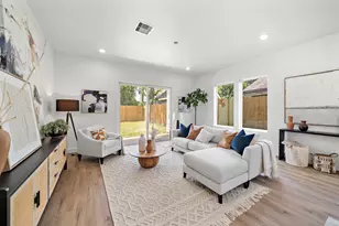 406 E 33rd St, Houston, TX 77018 - Photo 4