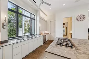 6107 Crab Orchard Rd, Houston, TX 77057 - Photo 20