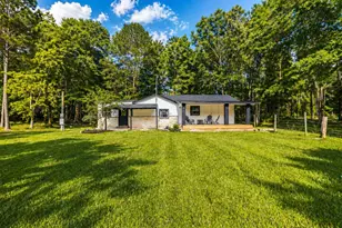 19109 Salop Ct, New Caney, TX 77357 - Photo 2