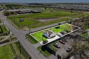 13342 Elderberry Ln, Houston, TX 77049 - Photo 12