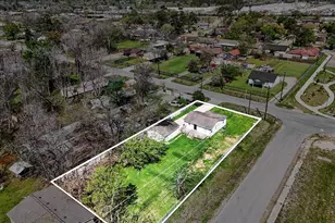 13342 Elderberry Ln, Houston, TX 77049 - Photo 4