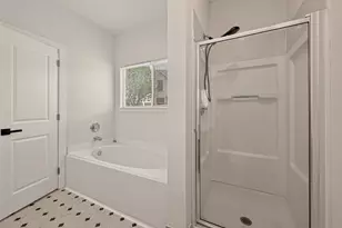 11812 Chanteloup Dr, Houston, TX 77047 - Photo 24
