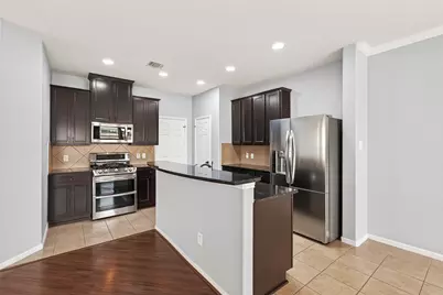 6719 Sharpstone Creek Lane, Houston, TX 77084 - Photo 12