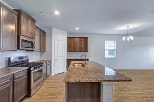 2331 Strong Horse Dr, Conroe, TX 77301 - Photo 4