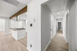 4626 Holly St, Bellaire, TX 77401 - Photo 18