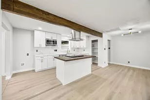 4626 Holly St, Bellaire, TX 77401 - Photo 14