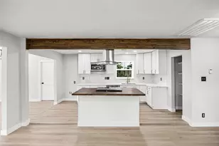 4626 Holly St, Bellaire, TX 77401 - Photo 6