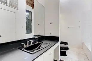 5102 Scotland St, Houston, TX 77007 - Photo 14
