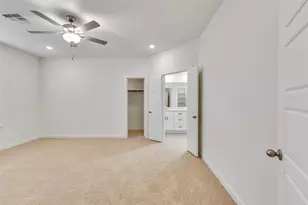 3206 Emerald Hls Dr, Angleton, TX 77515 - Photo 20