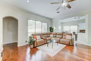 2104 Windy Shores Dr, Pearland, TX 77584 - Photo 12