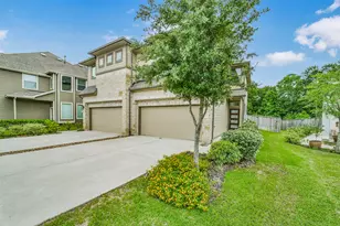 323 Spotted Fern, Montgomery, TX 77316 - Photo 2