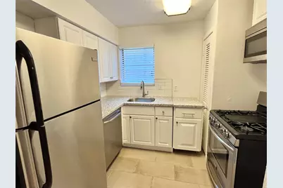 3603 Murworth Drive #2, Houston, TX 77025 - Photo 6