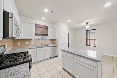 5711 Water Violet Lane, Richmond, TX 77407 - Photo 10